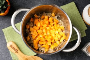 Каша ячневая с тыквой