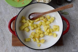 Овощное рагу с картофелем и капустой Овощное рагу с картофелем и капустой