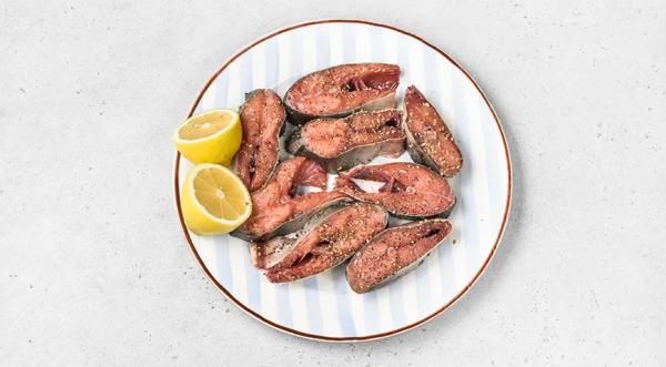 Стейк из кеты на сковороде, пошаговый рецепт с фото на 457 ккал