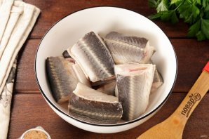 Уха из стерляди на костре Уха из стерляди на костре