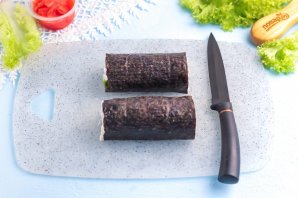 Роллы с мидиями Роллы с мидиями