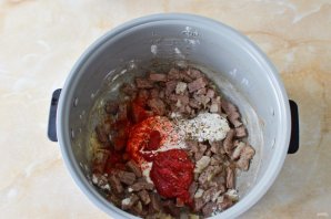 Бефстроганов в мультиварке Бефстроганов в мультиварке