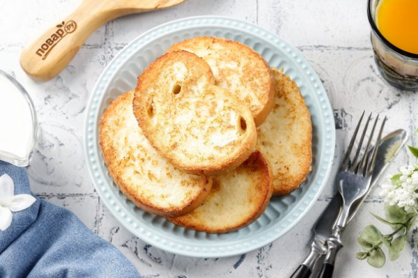 Гренки с молоком и яйцом Гренки с молоком и яйцом