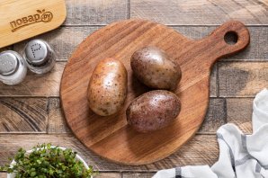 Картофельные чипсы в духовке без масла