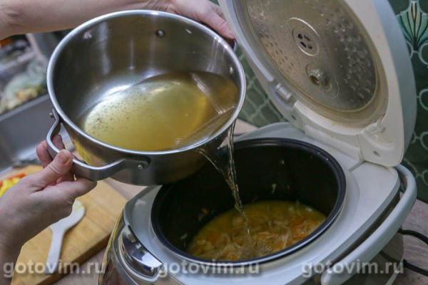 Щи с квашеной капустой в мультиварке