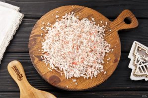 Салат слоеный с креветками