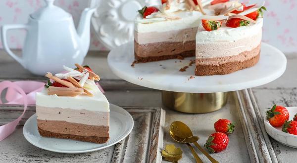 Чизкейк &laquo;Три шоколада&raquo;, пошаговый рецепт с фото на 437 ккал