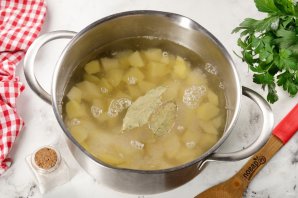 Суп с фрикадельками