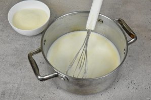 Дрожжевые блины на манке