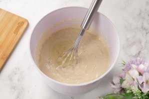 Оладушки на кислом молоке Оладушки на кислом молоке