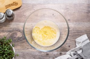 Пирожки с солеными грибами