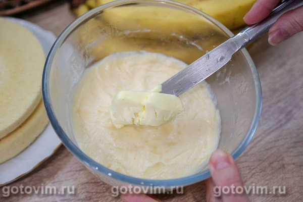 Бисквитный торт с заварным кремом в микроволновке Бисквитный торт с заварным кремом в микроволновке