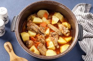 Курица с картошкой в мультиварке