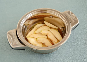 Пшенная каша с грушей