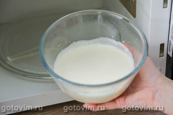 Заварной крем на крахмале со сливочным маслом (в микроволновке)