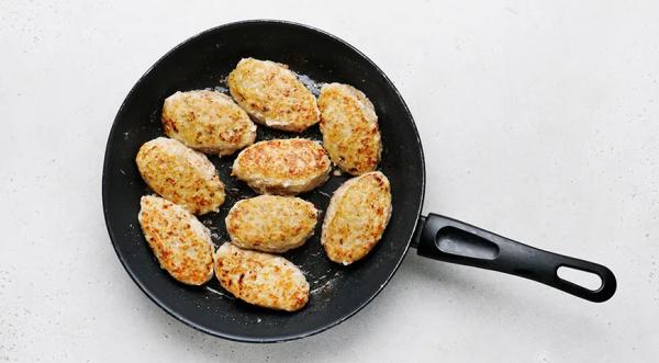 Котлеты из кролика, пошаговый рецепт с фото на 515 ккал