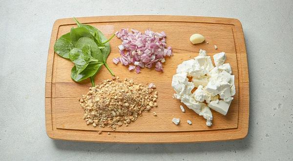 Закусочные маффины из киноа со шпинатом и миндалем, пошаговый рецепт с фото на 225 ккал