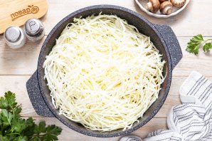 Солянка с шампиньонами на зиму