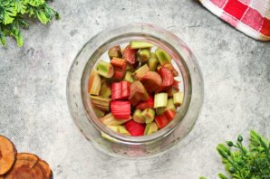 Настойка из ревеня