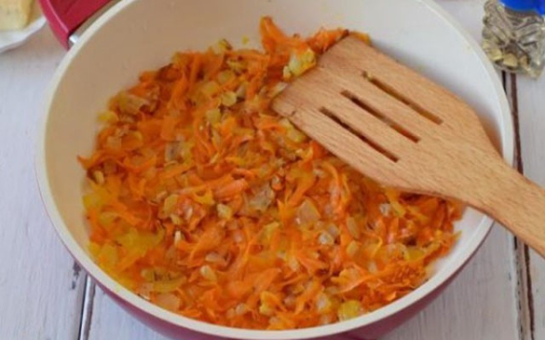 
			Паштет из куриной печени в домашних условиях рецепт с морковью и луком		