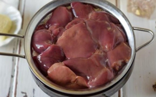 
			Паштет из куриной печени в домашних условиях рецепт с морковью и луком		