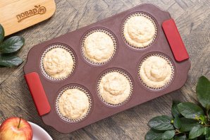 Постные яблочные кексы