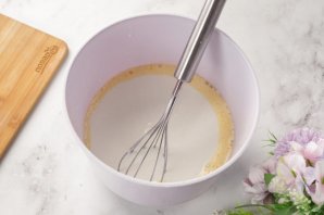 Оладушки на кислом молоке Оладушки на кислом молоке