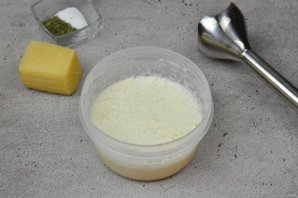 Рыбные "Польпетте" в соусе с овощами