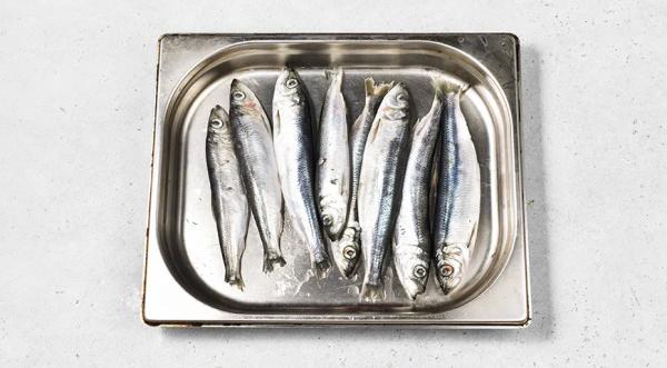 Жареная салака, пошаговый рецепт с фото на 464 ккал