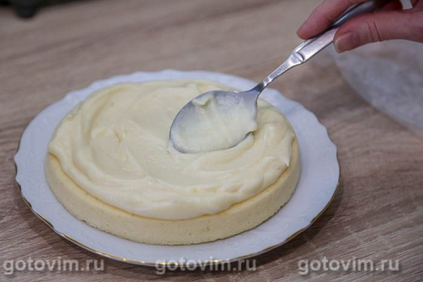 Бисквитный торт с заварным кремом в микроволновке Бисквитный торт с заварным кремом в микроволновке