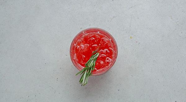 Коктейль &laquo;Коньяк с гранатовым соком&raquo; (&laquo;Черный гранат&raquo;), пошаговый рецепт с фото на 249 ккал