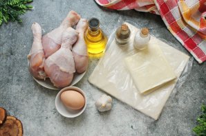Куриные ножки в слоеном тесте