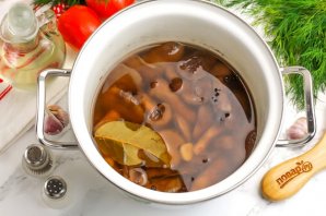 Маринованные маслята Маринованные маслята