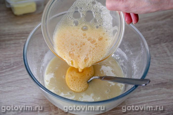 Бисквитный торт с заварным кремом в микроволновке Бисквитный торт с заварным кремом в микроволновке