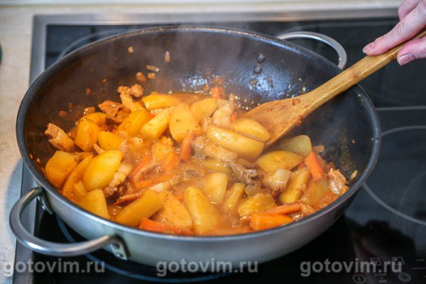 Пананг карри из свинины с овощами и кокосовым молоком (Panang Curry) Пананг карри из свинины с овощами и кокосовым молоком (Panang Curry)