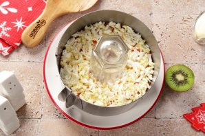 Новогодний салат "Нефритовый браслет" Новогодний салат "Нефритовый браслет"