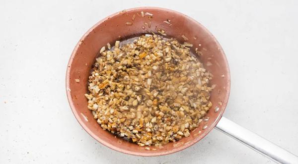 Салат &laquo;Женский каприз&raquo;, пошаговый рецепт с фото на 469 ккал