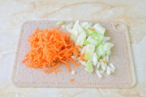 Тушеная капуста с индейкой Тушеная капуста с индейкой