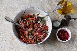 Салат "Тбилиси" с гранатом