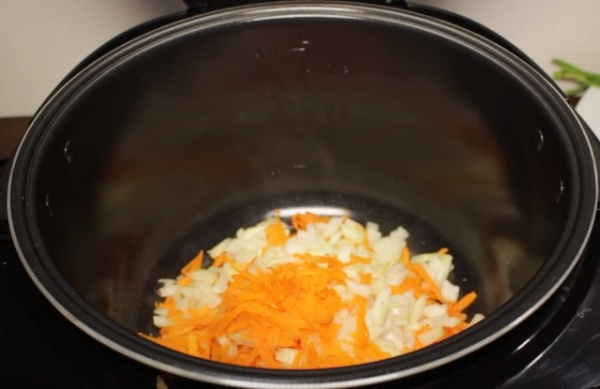 
			Гороховый суп &mdash; 6 рецептов приготовления домашнего супа		