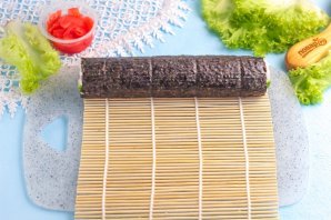 Роллы с мидиями Роллы с мидиями