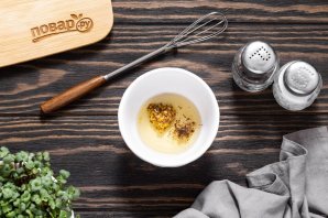 Постный салат с фасолью