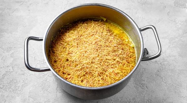 &laquo;Плов&raquo; из вермишели, пошаговый рецепт с фото на 793 ккал