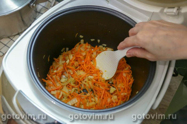 Плов с курицей, рисом с чечевицей  в мультиварке