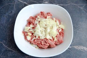 Люля-кебаб в жировой сетке