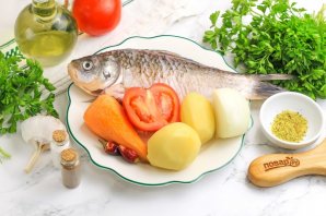 Уха из карася