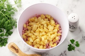 Салат "Пасхальный венок" Салат "Пасхальный венок"