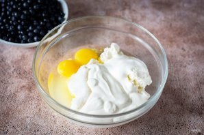 Черничный пирог с творогом