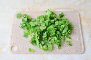 Щи из щавеля с яйцом