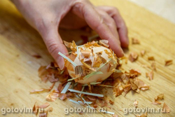 Мраморные яйца в луковой шелухе Мраморные яйца в луковой шелухе